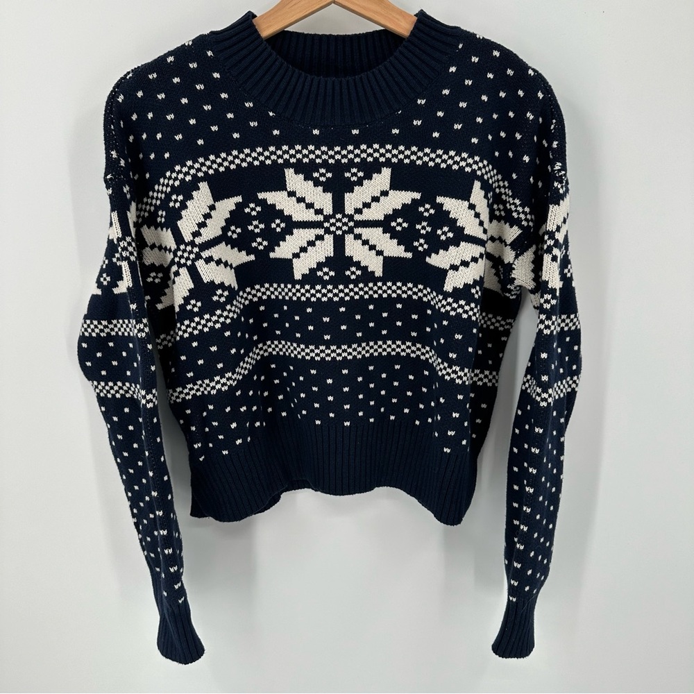 Gap Teen Crewneck Sweater Size XL 18-20 Fair Isle Snowflake Nordic Navy Cropped